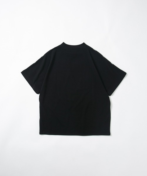 FACTOTUM(ファクトタム)の「【FACTOTUM】Premium Cotton 2WAY S/S(Tシャツ/カットソー・メンズ・ブラック×グレー/ネイビー/ホワイト×レッド・48/46)」の6枚目の写真