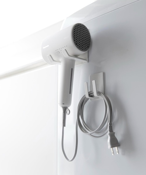 tower（タワー）の「tower（タワー）マグネットドライヤー＆コードホルダー（バス/トイレグッズ・レディース・ホワイト・ONE SIZE）」の5枚目の写真