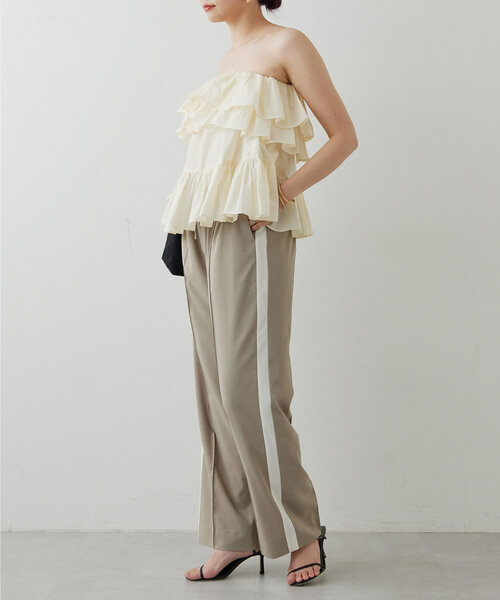 GALLARDAGALANTE（ガリャルダガランテ）の「ラインパンツ