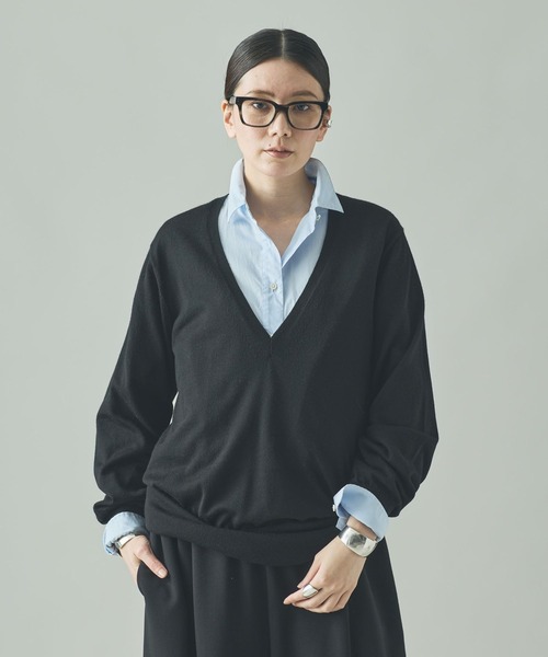 Curensology(カレンソロジー)/ファインウールVネックプルオーバー