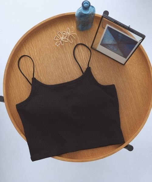 mysty woman（ミスティウーマン）の「カップツキショートキャミ　137959（キャミソール・レディース・オフホワイト/ブラック・FREE）」の2枚目の写真