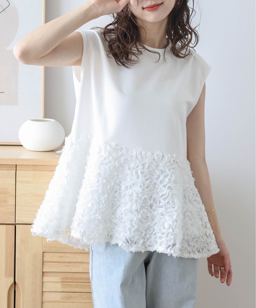AMELY（エミリー）の「フラワーチュール ペプラムトップス（シャツ