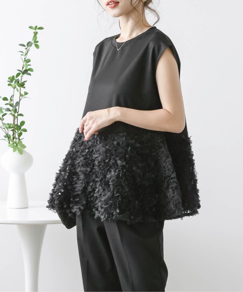 AMELY(エミリー)の「フラワーチュール ペプラムトップス(シャツ/ブラウス・レディース・ブラック系その他2/ブラック系その他/ホワイト系その他2/ホワイト系その他・フリー)」の16枚目の写真