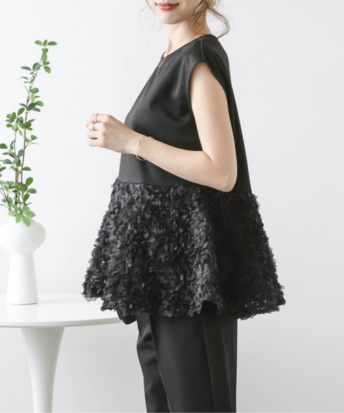 AMELY(エミリー)の「フラワーチュール ペプラムトップス(シャツ/ブラウス・レディース・ブラック系その他2/ブラック系その他/ホワイト系その他2/ホワイト系その他・フリー)」の13枚目の写真