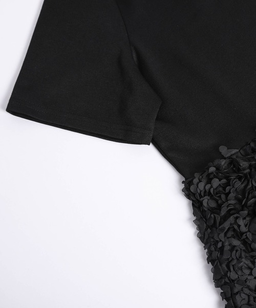 AMELY(エミリー)の「フラワーチュール ペプラムトップス(シャツ/ブラウス・レディース・ブラック系その他2/ブラック系その他/ホワイト系その他2/ホワイト系その他・フリー)」の8枚目の写真