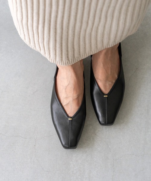 極美品☆OHGA パンプス　23.5 OHGA]ビジュー付きパンプス | KOBUNSHA SELECT SHOP | [OHGA