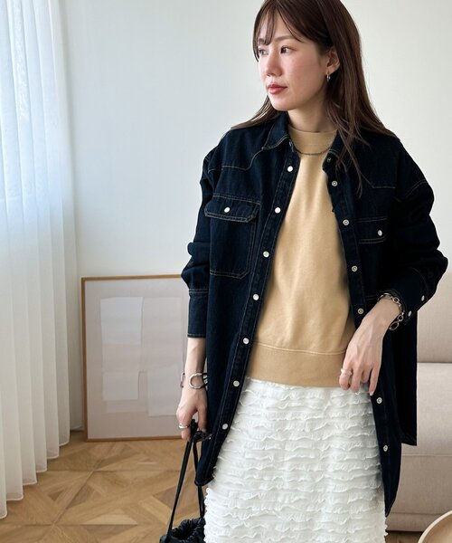 DISCOAT(ディスコート)の「【WEB限定】サガラバックロゴスウェット(Tシャツ/カットソー・レディース・ライトベージュ/チャコールグレー/キャメル・FREE)」の4枚目の写真