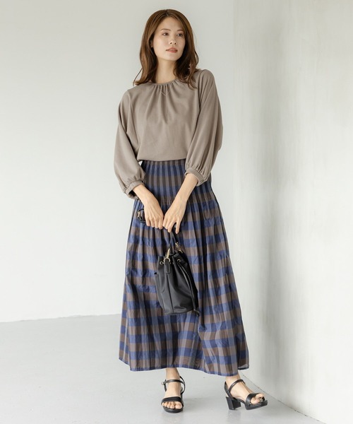 Elura（エルーラ）の「ひやっとタッチブラウス見えTシャツ/138094（Tシャツ/カットソー・レディース・グレー/ブラック/ホワイト/グリーン系その他・LARGE/MEDIUM）」の18枚目の写真