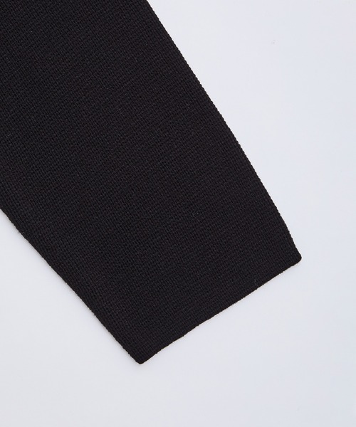 ADAM ET ROPE'（アダムエロペ）の「《アンチピリング/毛玉防止》【WEB限定】ポイント ステッチ ルーズシルエット ニットプルオーバー / ユニセックス（ニット/セーター・メンズ・ブラック/ホワイト・S/M/L）」の9枚目の写真
