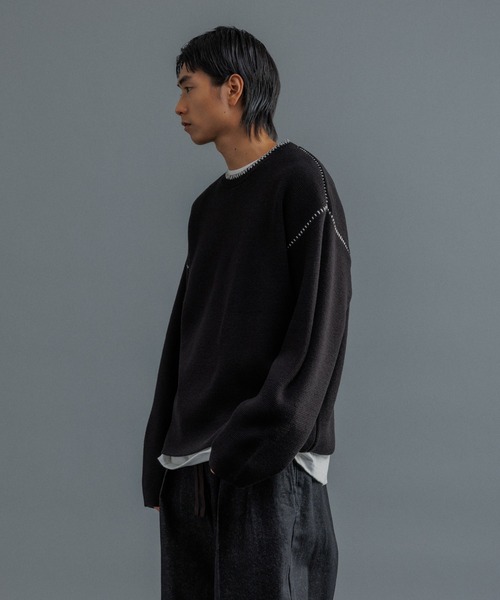 ADAM ET ROPE'（アダムエロペ）の「《アンチピリング/毛玉防止》【WEB限定】ポイント ステッチ ルーズシルエット ニットプルオーバー / ユニセックス（ニット/セーター・メンズ・ブラック/ホワイト・S/M/L）」の14枚目の写真