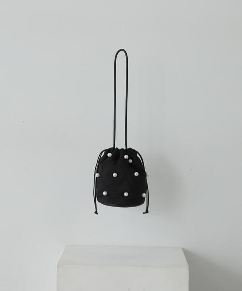 N.（N. Natural Beauty Basic）（エヌエヌナチュラルビューティーベーシック）の「パール巾着ショルダーバッグ（ショルダーバッグ・レディース・ブラック・ﾌﾘ-）」の2枚目の写真