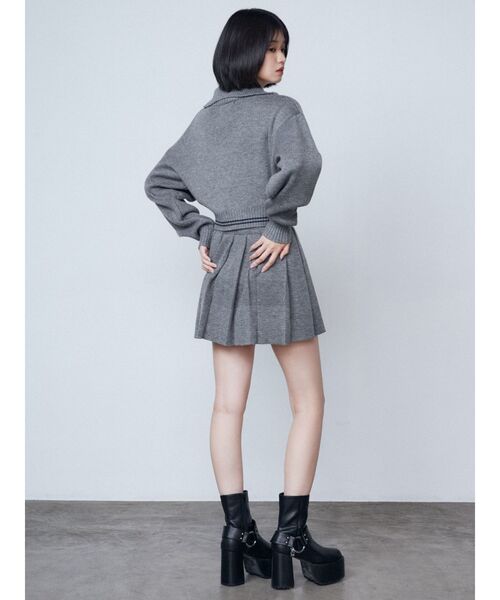 EMODA（エモダ）の「チューズハーフジップニット（ニット/セーター・レディース・ベージュ/グレー/ブラック・FREE）」の18枚目の写真