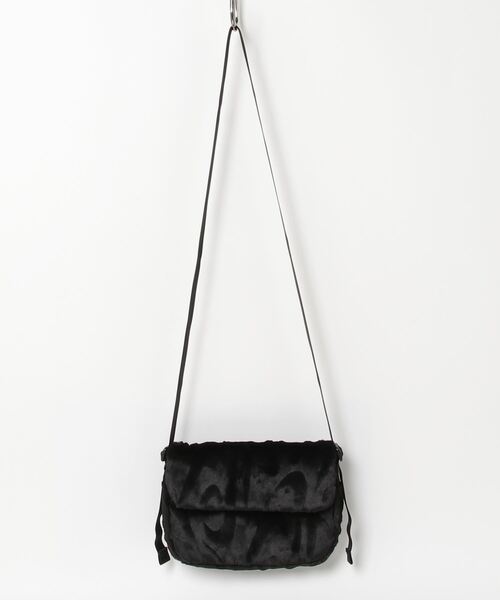 NIKE(ナイキ)の「NIKE NK NSW FTRA 365 FUR CRSBY / ナイキ ウィメンズ NSW FTRA 365 FUR クロスボディ 【SP】(ショルダーバッグ・レディース・グリーン/ブラック/レッド・ONE SIZE)」の9枚目の写真