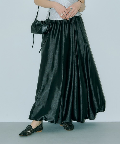 LIENCOEUR（リアンクール）の「サテンバルーンロングスカート（スカート・レディース・ホワイト/ブラック・FREE）」の18枚目の写真