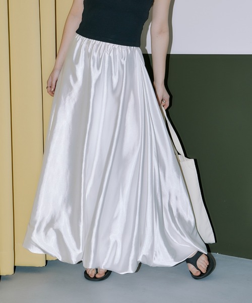 LIENCOEUR（リアンクール）の「サテンバルーンロングスカート（スカート・レディース・ホワイト/ブラック・FREE）」の8枚目の写真