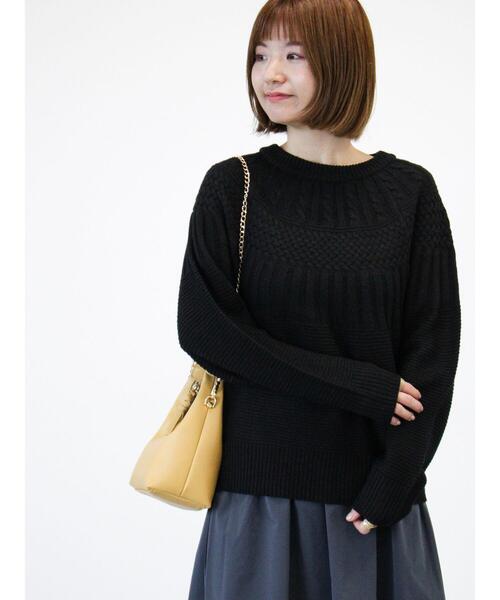 Lugnoncure（ルノンキュール）の「求心柄編みニット（ニット/セーター・レディース・ブルー/オフホワイト/ブラック/イエロー・F）」の3枚目の写真