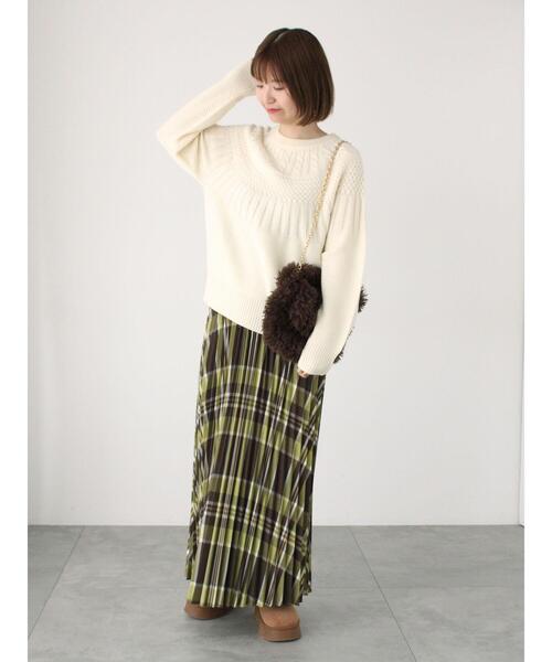 Lugnoncure（ルノンキュール）の「求心柄編みニット（ニット/セーター・レディース・ブルー/オフホワイト/ブラック/イエロー・F）」の18枚目の写真