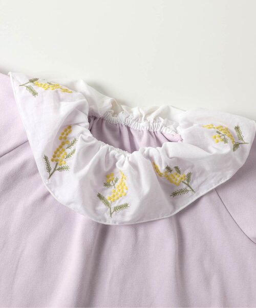 Seraph（セラフ）の「【リンク/ジュニア対応】mimosa刺しゅうラッフルカラートップス（Tシャツ/カットソー・キッズ・アイボリー/ラベンダー・80/90/100/110/120/130/140）」の9枚目の写真