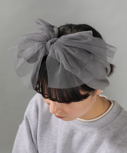 emesuelee(エメスーリー)の「チュール×リブ ヘアバンド(ヘアバンド・レディース・ブラウン/アイボリー/ブラック/グレー・フリー)」の3枚目の写真