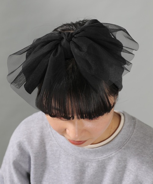 emesuelee(エメスーリー)の「チュール×リブ ヘアバンド(ヘアバンド・レディース・ブラウン/アイボリー/ブラック/グレー・フリー)」の10枚目の写真