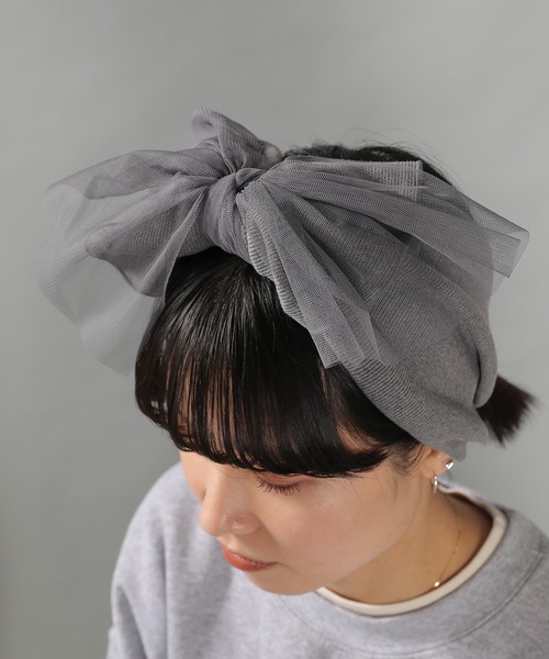 emesuelee(エメスーリー)の「チュール×リブ ヘアバンド(ヘアバンド・レディース・ブラウン/アイボリー/ブラック/グレー・フリー)」の14枚目の写真