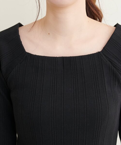 natural couture(ナチュラルクチュール)の「スクエアネックランダムテレコTOPS(Tシャツ/カットソー・レディース・アイボリー/ブラック/モカ/スミクロ・FREE)」の21枚目の写真