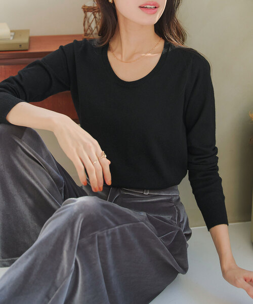 KOBE LETTUCE（コウベレタス）の「[ M/L/XL 選べるネック ] メルティシンプルニット（ニット/セーター・レディース・グレー系/グレー系1/サックスブルー系/サックスブルー系1/ベージュ系/ベージュ系1/アイボリー系/アイボリー系1/ブラック/ブラック系・L/M/XL）」の2枚目の写真