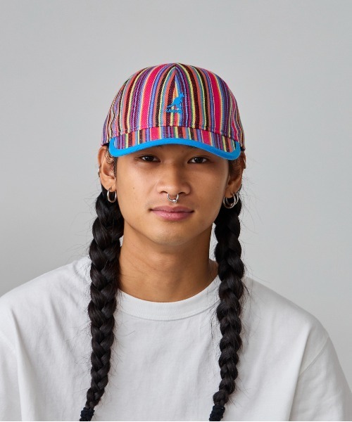 KANGOL（カンゴール）の「KANGOL MULTI COLOR STRIPE BASEBALL / カンゴール（キャップ・レディース・ブルー/ダークパープル・ONE SIZE）」の4枚目の写真