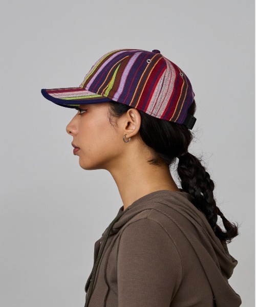 KANGOL（カンゴール）の「KANGOL MULTI COLOR STRIPE BASEBALL / カンゴール（キャップ・レディース・ブルー/ダークパープル・ONE SIZE）」の11枚目の写真