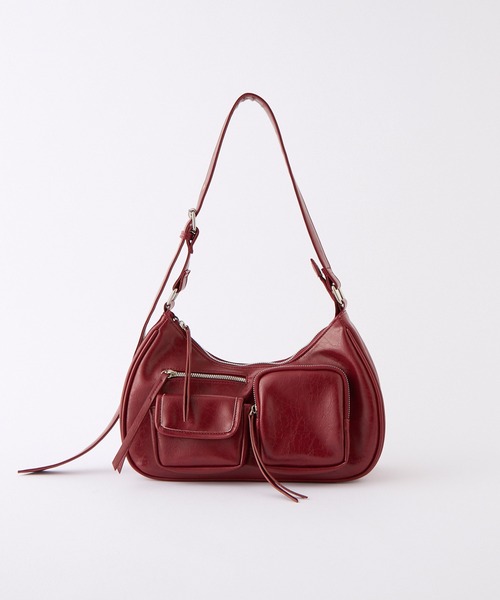 MONO-MART（モノマート）の「【nui nullu】2WAYマルチポケットショルダーバッグ（ショルダーバッグ・レディース・レッド/ブラック/ブロンズ/ホワイト/ブラウン/キャメル/シルバー/カモフラージュ/ブルー系/ブラック系/ピンク/ブラウン系・FREE）」の14枚目の写真