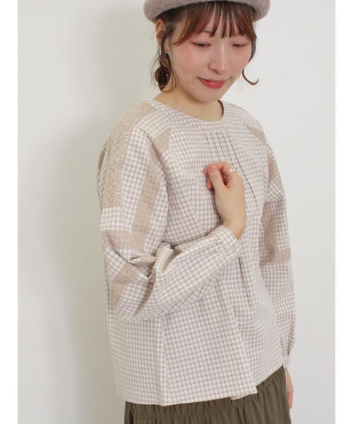 Samansa Mos2（サマンサ モスモス）の「柄アソート袖レース貼りブラウス（シャツ/ブラウス・レディース・ベージュ/オフホワイト/サックスブルー/ブラック・F）」の21枚目の写真