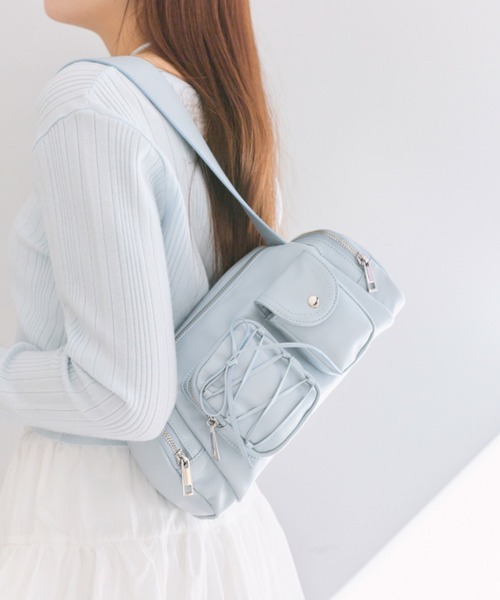 OLIVE des OLIVE（オリーブデオリーブ）の「レースアップポケットバッグ（ショルダーバッグ・レディース・イエロー/アイボリー/サックスブルー/ブラック・FREE）」の15枚目の写真