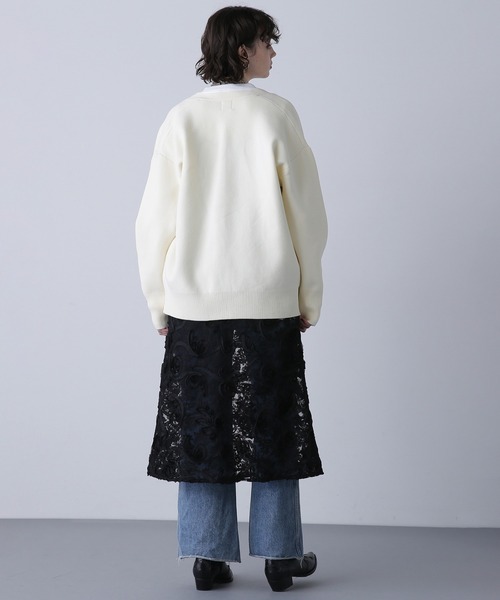 ROSE BUD（ローズバッド）の「ボタンVネックカーディガン（カーディガン/ボレロ・レディース・ブラック/オレンジ/グリーン/ホワイト・ONE SIZE）」の12枚目の写真