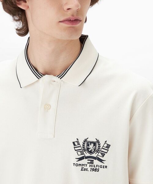 TOMMY HILFIGER（トミーヒルフィガー）の「クレストアイコンポロシャツ（ポロシャツ・メンズ・ホワイト/ネイビー・X-LARGE/SMALL/MEDIUM/LARGE）」の8枚目の写真
