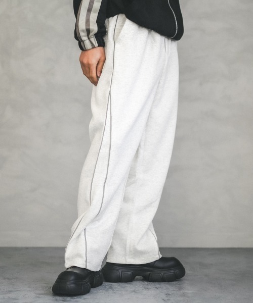 Shoowtime(ショウタイム)の「Side piping design sweatpants / パイピングデザインスウェットパンツ(スウェットパンツ・メンズ・ブラック/ヘザーグレー・X-LARGE/LARGE/MEDIUM)」の1枚目の写真