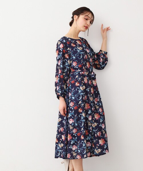 LAURA ASHLEY（ローラアシュレイ）の「【洗える／同柄アイテムあり】ローザリンド柄 シフォンワンピース（ワンピース・レディース・ホワイト系1/ネイビー系・40/38）」の20枚目の写真