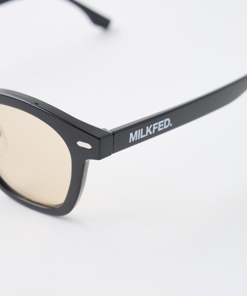MILKFED.（ミルクフェド）の「MILKFED. LOGO WELLINGTON SUNGLASSES（サングラス・レディース・ライトブルー/ブラック・ONE SIZE）」の10枚目の写真