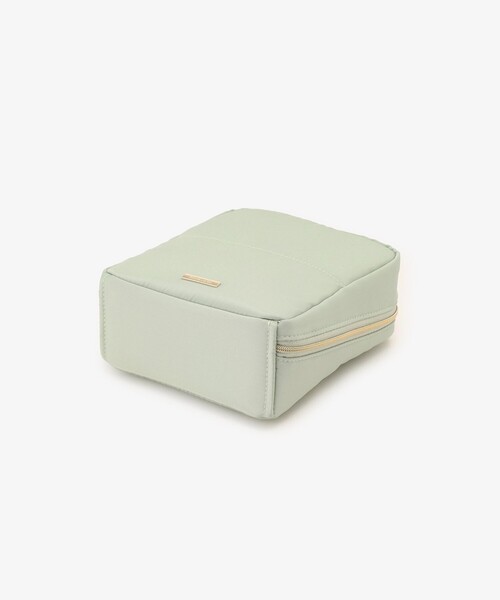 Afternoon Tea(アフタヌーンティー)の「シンプルファンクションガジェットケース(PC・タブレットケース・レディース・グリーン・ONE SIZE)」の3枚目の写真
