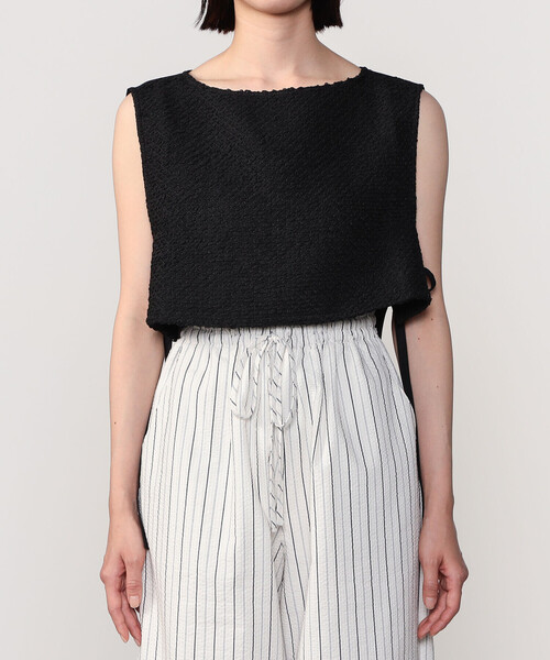 Bshop(ビショップ)の「eunoia | ツイード クロップドベスト WOMEN(ベスト・レディース・ブラック・ONE)」の4枚目の写真