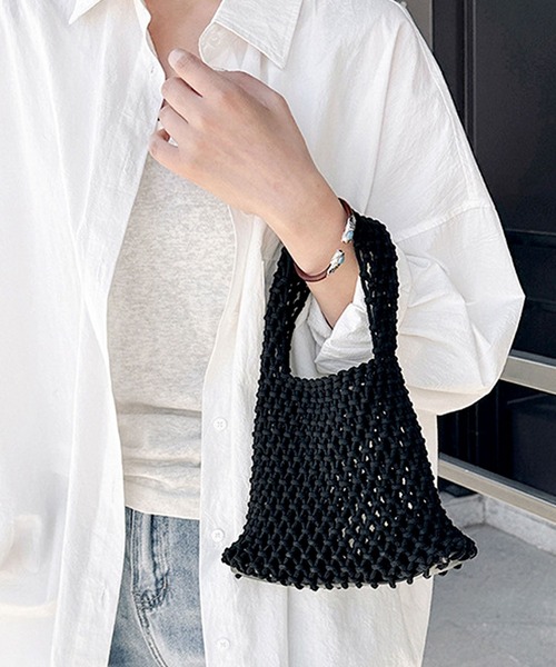 florist（フローリスト）の「【13COLORS】メッシュミニハンドバッグ（ハンドバッグ・レディース・モスグリーン/ベージュ/ラベンダー/テラコッタ/ライトグリーン/グリーン/ホワイト/モカ/パープル/イエロー/チェリーピンク/ブラック/スカイブルー・FREE）」の3枚目の写真