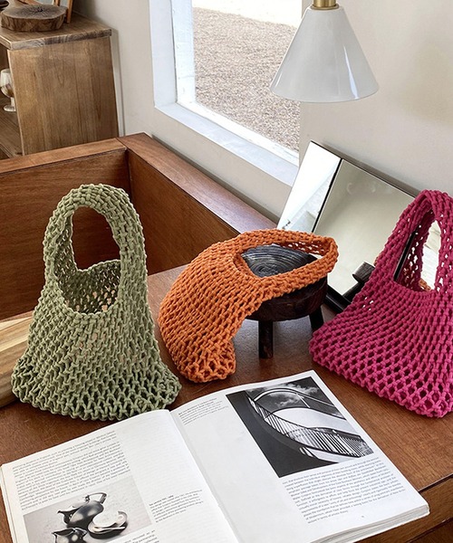 florist（フローリスト）の「【13COLORS】メッシュミニハンドバッグ（ハンドバッグ・レディース・モスグリーン/ベージュ/ラベンダー/テラコッタ/ライトグリーン/グリーン/ホワイト/モカ/パープル/イエロー/チェリーピンク/ブラック/スカイブルー・FREE）」の14枚目の写真