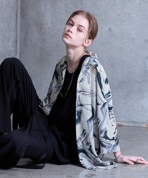 SERACE（セラス）の「【SERACE】2way loose drape marble pattern short sleeve shirt / 2wayルーズドレープマーブル柄半袖シャツ（シャツ/ブラウス・メンズ・ブラック/ホワイト/ブルー・L/M/S）」の19枚目の写真