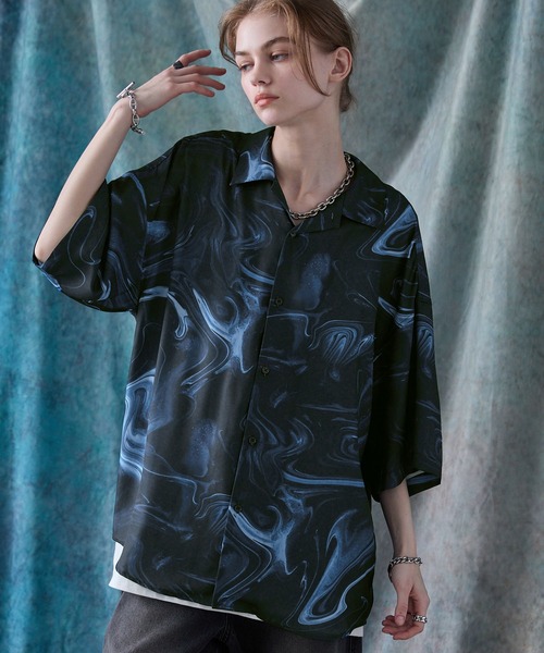SERACE（セラス）の「【SERACE】2way loose drape marble pattern short sleeve shirt / 2wayルーズドレープマーブル柄半袖シャツ（シャツ/ブラウス・メンズ・ブラック/ホワイト/ブルー・L/M/S）」の14枚目の写真