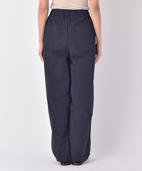 AKTE(アクテ)の「≪SPECIAL PRICE≫サイドラインパラシュートパンツ(その他パンツ・レディース・オフホワイト/ネイビー・FREE/TALL)」の9枚目の写真