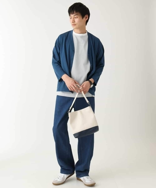 a.v.v(アーヴェヴェ)の「【接触冷感】さらさらタッチVネックカーディガン(カーディガン/ボレロ・メンズ・ブルー/ブラック/ダークインディゴブルー・48/46/50/44)」の12枚目の写真