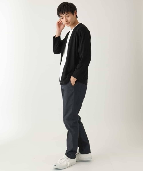 a.v.v(アーヴェヴェ)の「【接触冷感】さらさらタッチVネックカーディガン(カーディガン/ボレロ・メンズ・ブルー/ブラック/ダークインディゴブルー・48/46/50/44)」の16枚目の写真