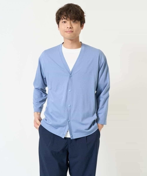a.v.v(アーヴェヴェ)の「【接触冷感】さらさらタッチVネックカーディガン(カーディガン/ボレロ・メンズ・ブルー/ブラック/ダークインディゴブルー・48/46/50/44)」の19枚目の写真
