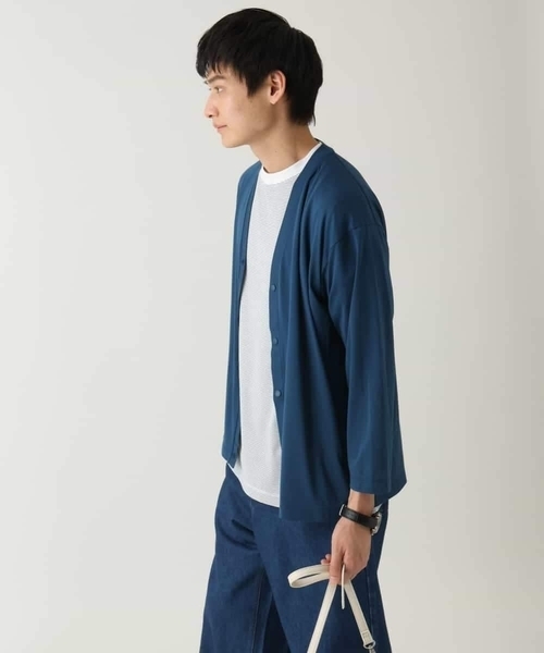 a.v.v(アーヴェヴェ)の「【接触冷感】さらさらタッチVネックカーディガン(カーディガン/ボレロ・メンズ・ブルー/ブラック/ダークインディゴブルー・48/46/50/44)」の22枚目の写真