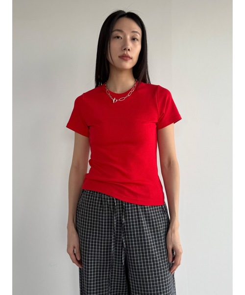 Didot.showroom（ディドット ショールーム）の「【DIDOT.】2サイズ展開｜オリジナルラウンドT（Tシャツ/カットソー・レディース・ブラック/アイボリー/レッド/グレー/ベージュ・S/M）」の1枚目の写真