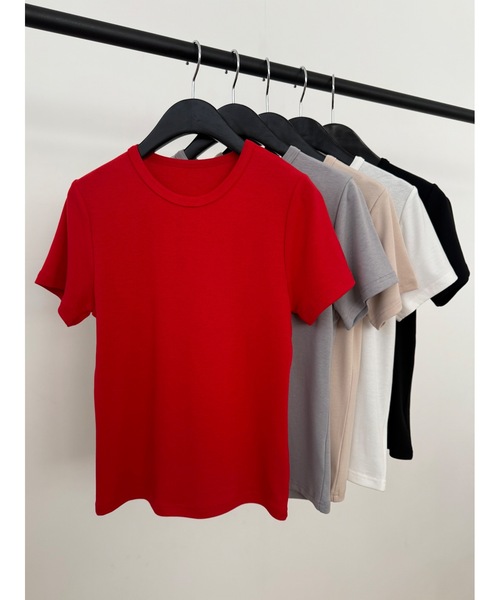 Didot.showroom（ディドット ショールーム）の「【DIDOT.】2サイズ展開｜オリジナルラウンドT（Tシャツ/カットソー・レディース・ブラック/アイボリー/レッド/グレー/ベージュ・S/M）」の7枚目の写真